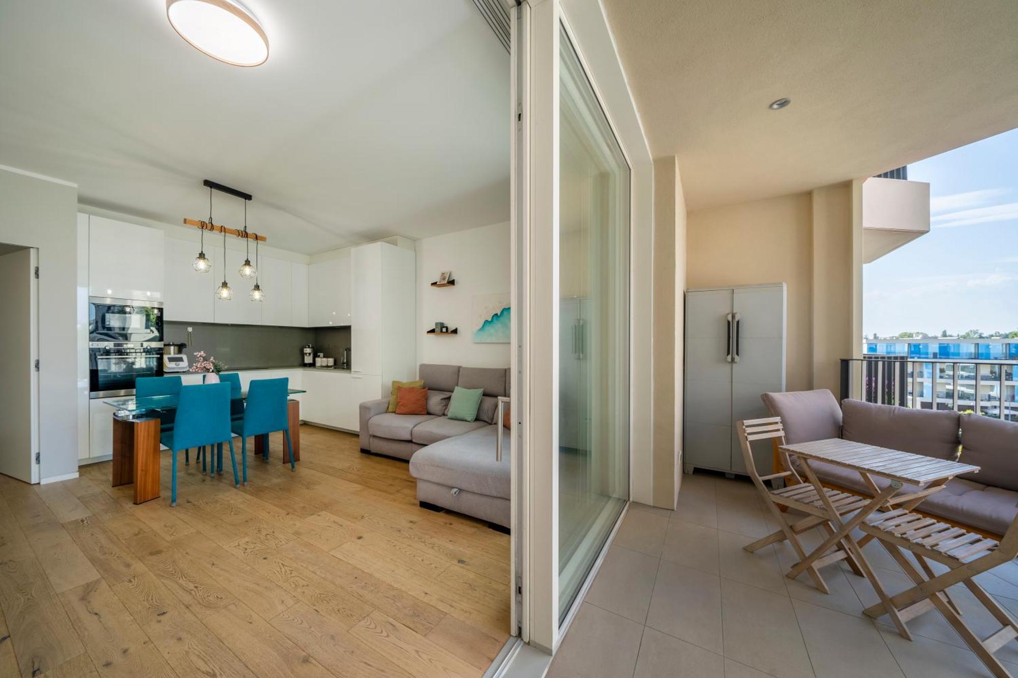 Apartment Super Suite Alma With Private Garage Autentica